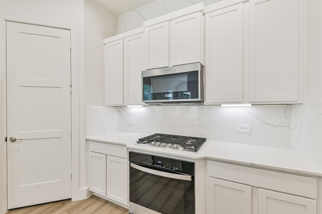 218 Springfield Terrace Court - Photo 14