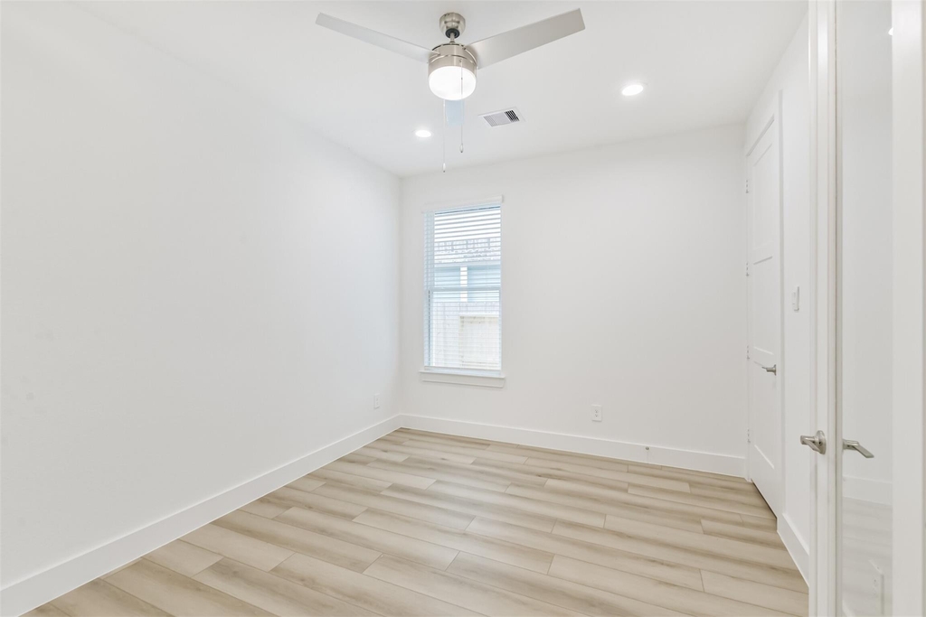218 Springfield Terrace Court - Photo 5