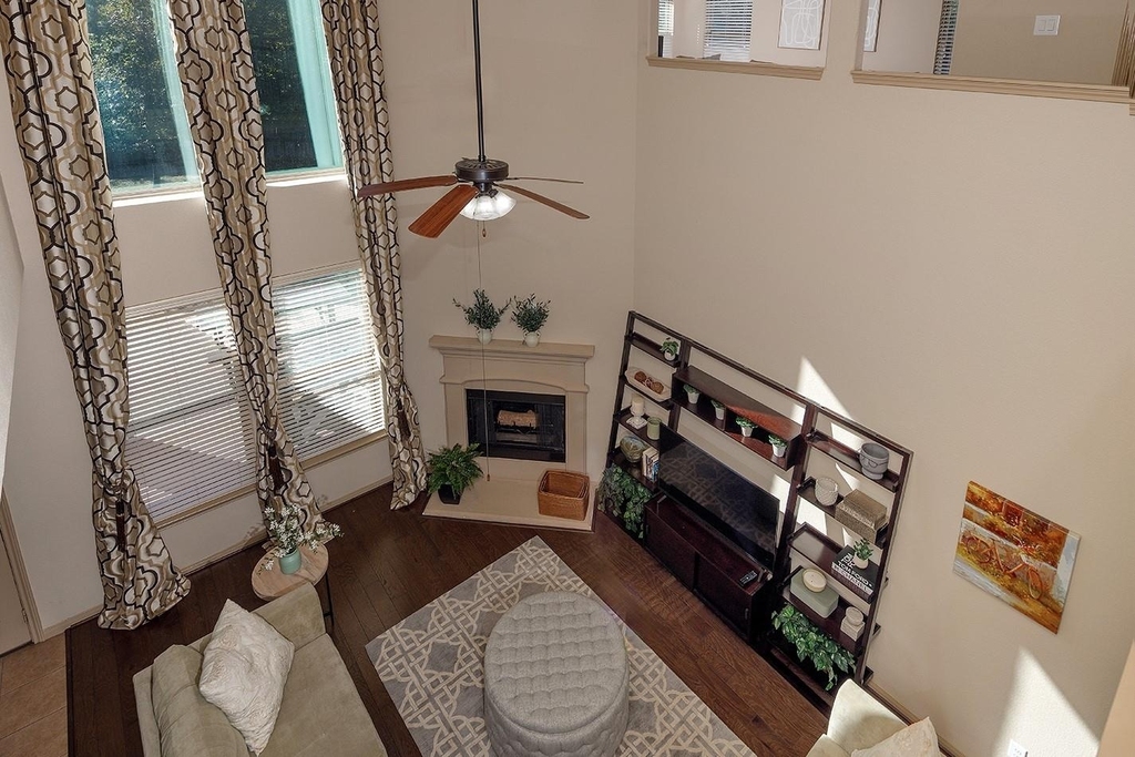 222 Hawkhurst - Photo 19