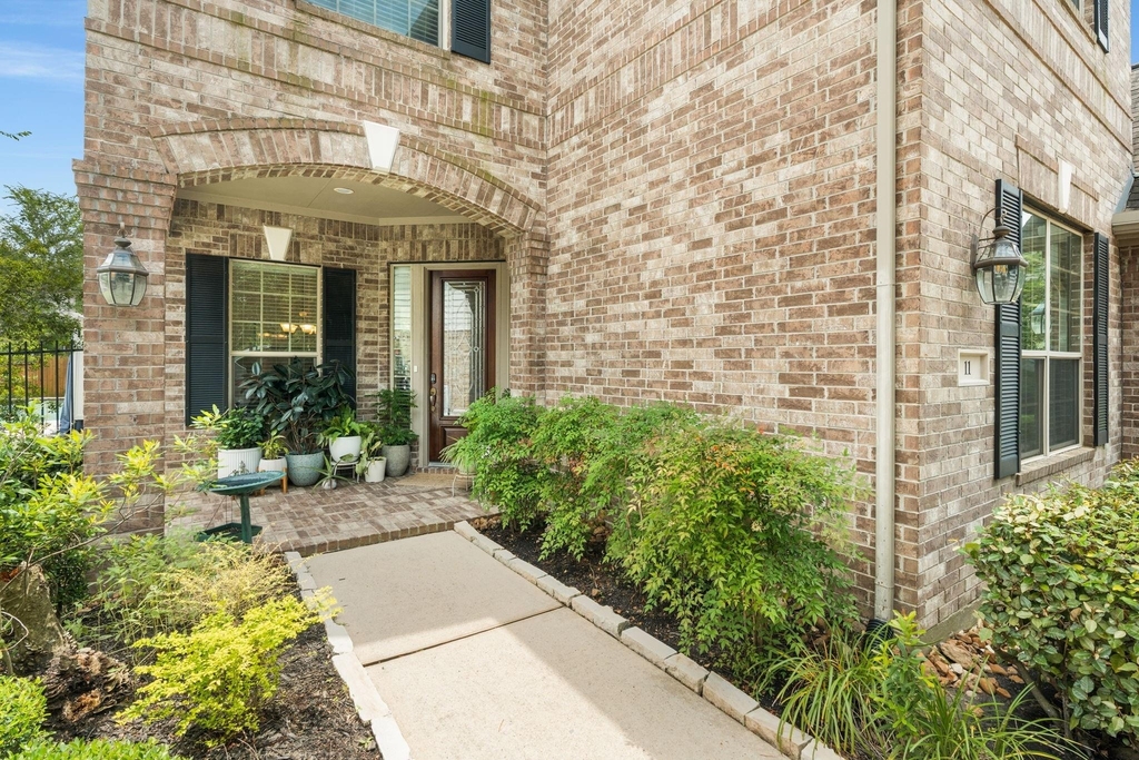 11 Pintuck Place - Photo 3