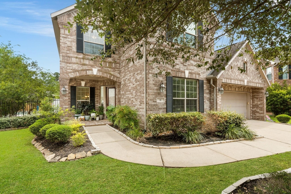 11 Pintuck Place - Photo 1