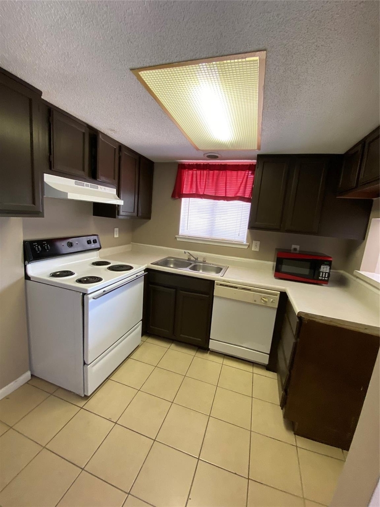 1519 S 8th Street - Photo 3