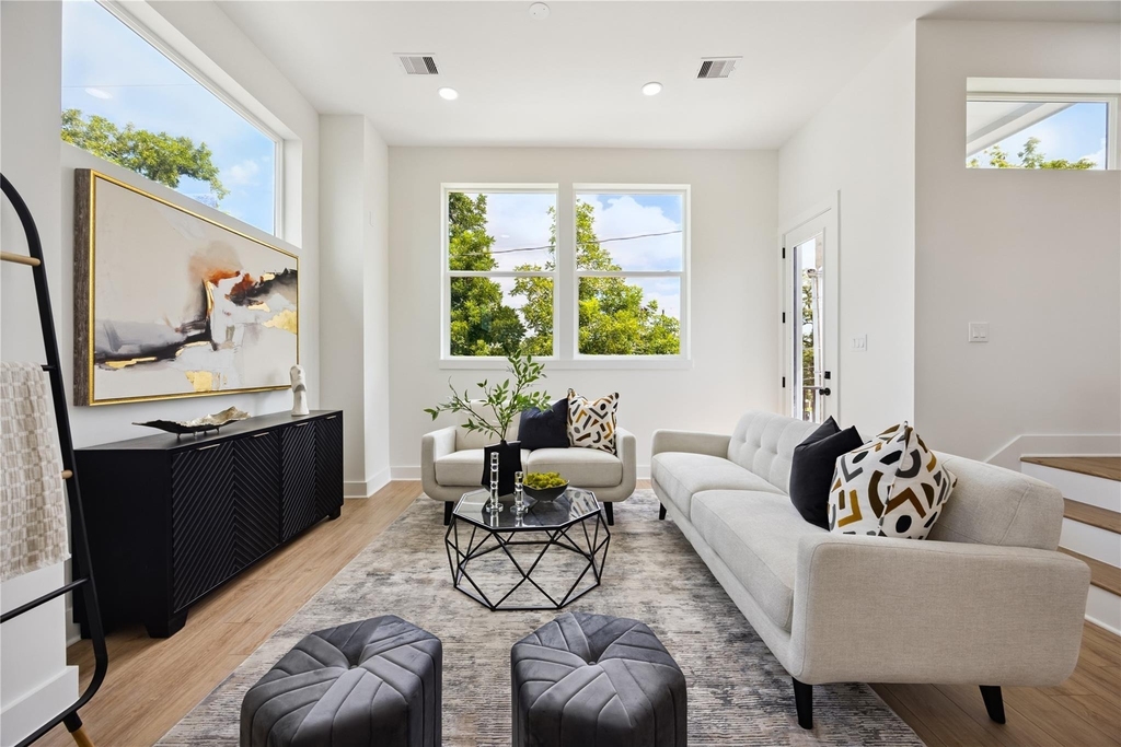 835 Rachel Street - Photo 8
