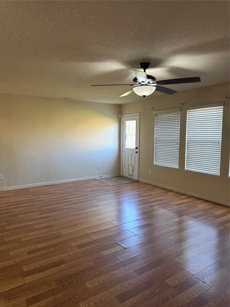1330 Reedpoint Drive - Photo 10