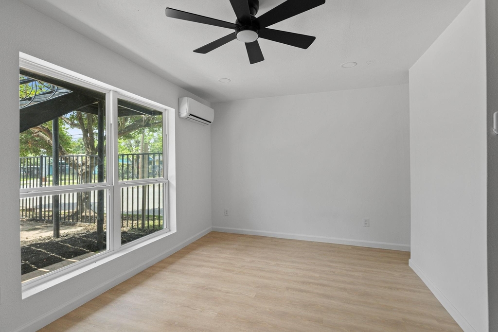 6840 Fairway Drive - Photo 14