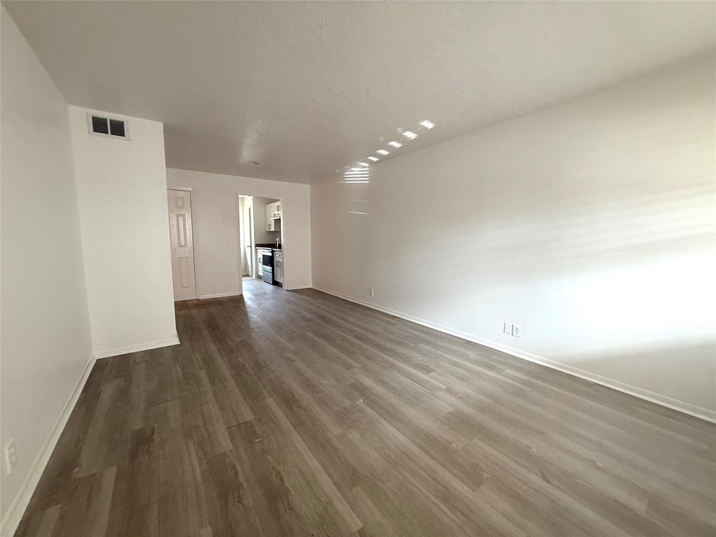 200 Hill Street - Photo 0