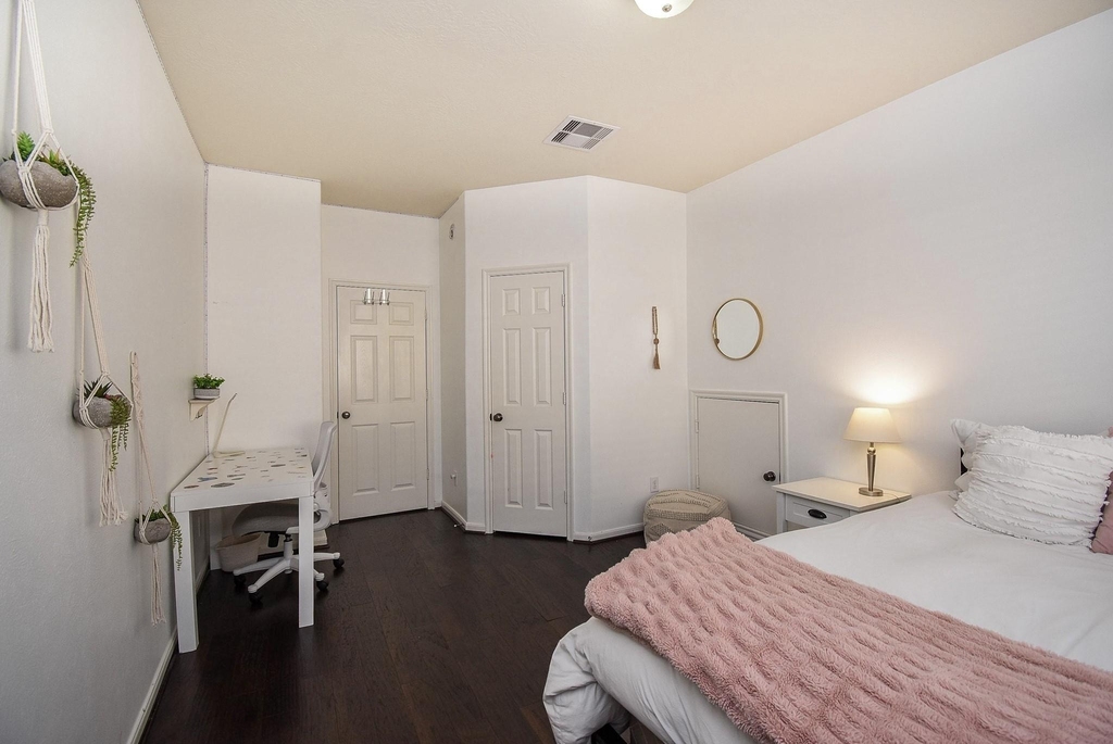 4234 Hazepoint Drive - Photo 24