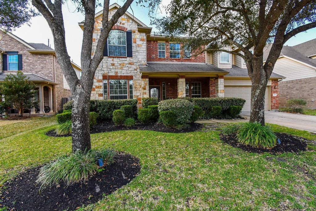 4234 Hazepoint Drive - Photo 2