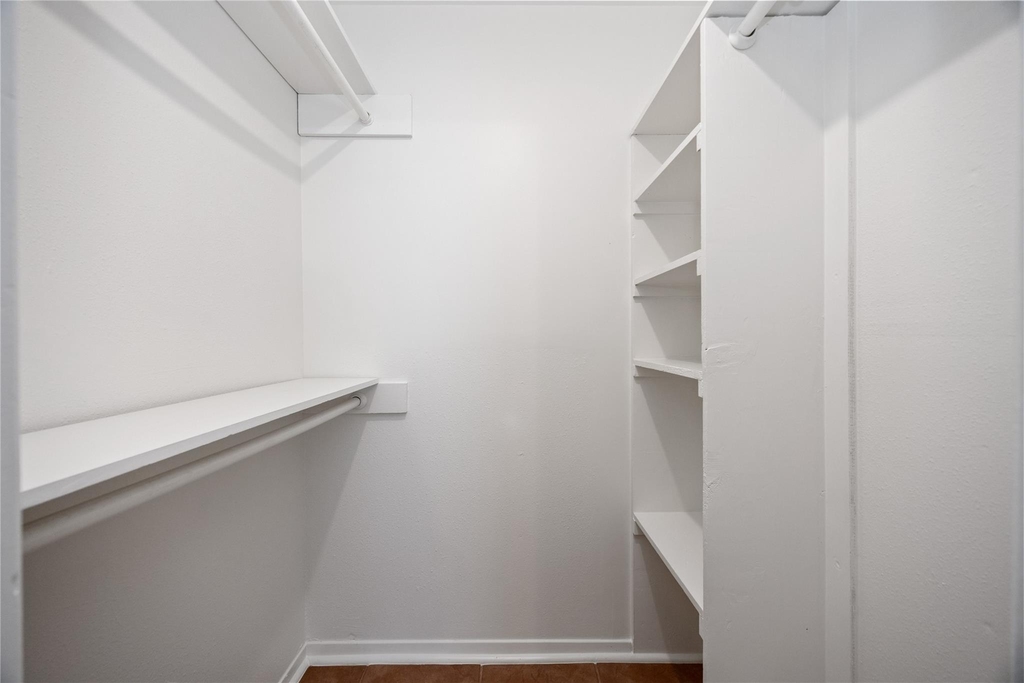 3131 Cummins Street - Photo 16