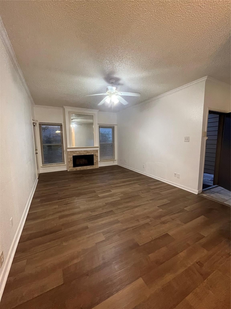 10047 Westpark Drive - Photo 5