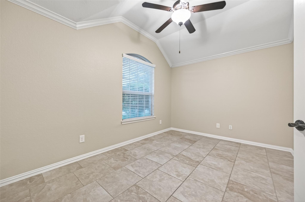 20731 Calloway Crest Court - Photo 6