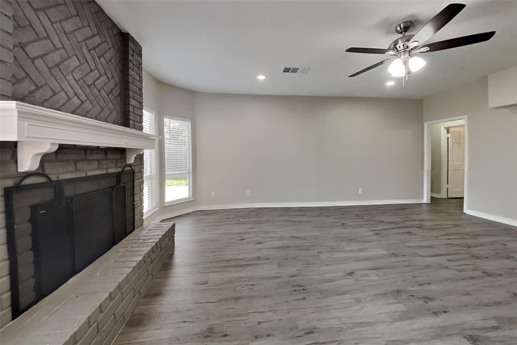 12127 Rocky Lake Drive - Photo 3