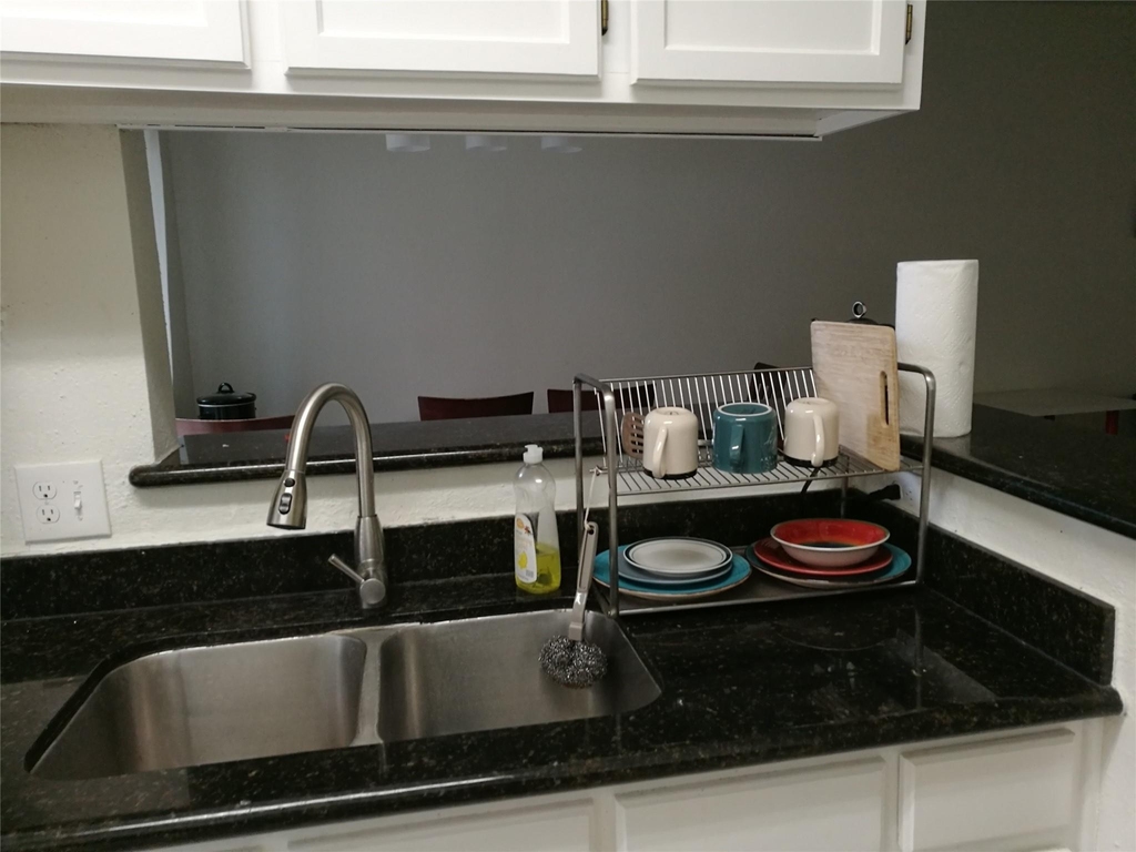 7575 Cambridge Street - Photo 3