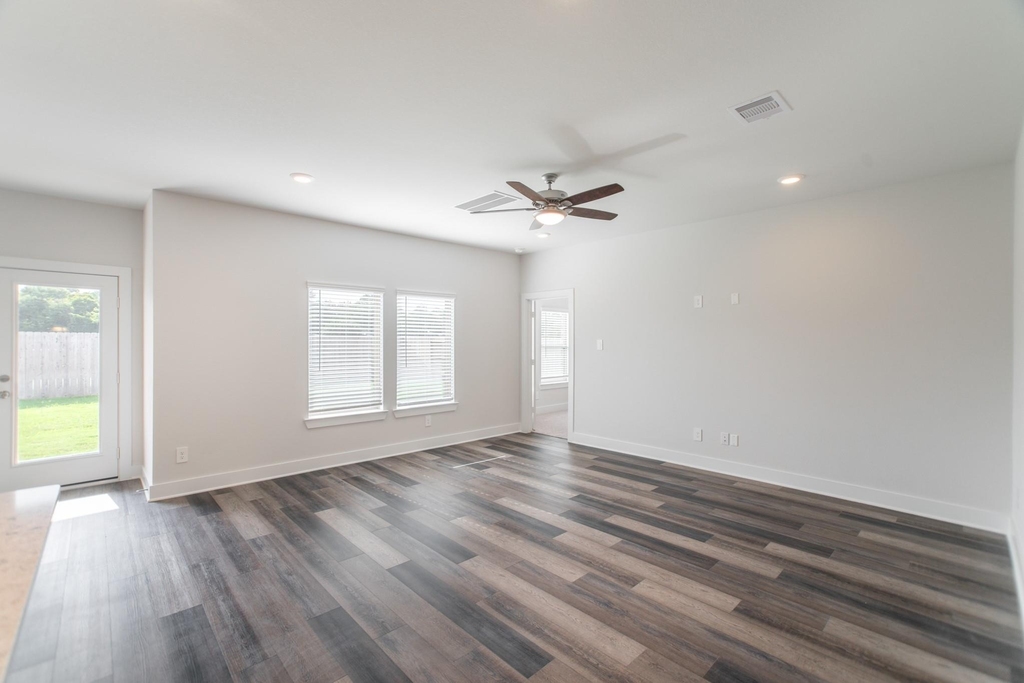 10313 South Goshawk Trail - Photo 5