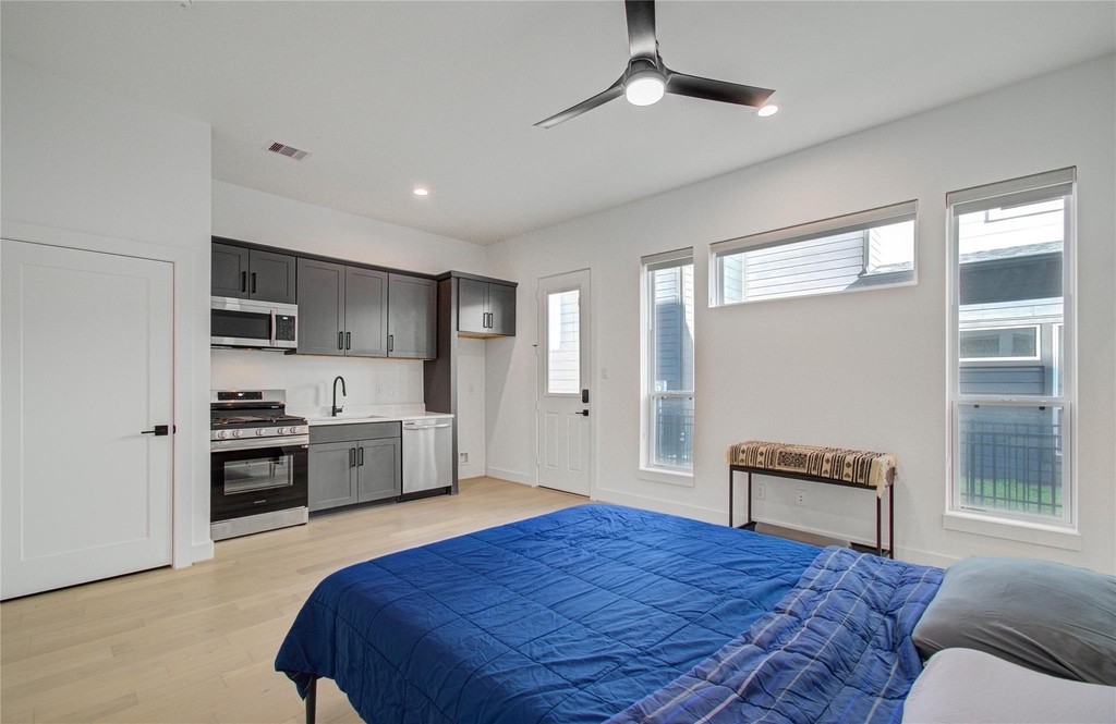 3032 Lamar Street - Photo 4