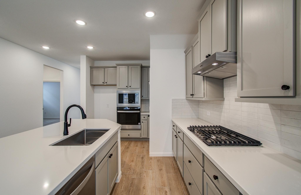 7231 Yarrow Blossom Court - Photo 1