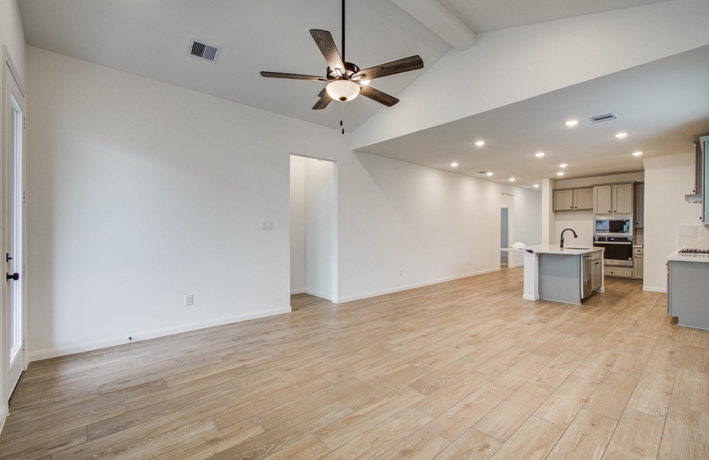 7231 Yarrow Blossom Court - Photo 19