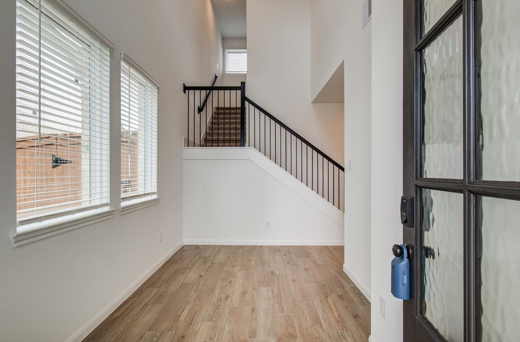7231 Yarrow Blossom Court - Photo 10