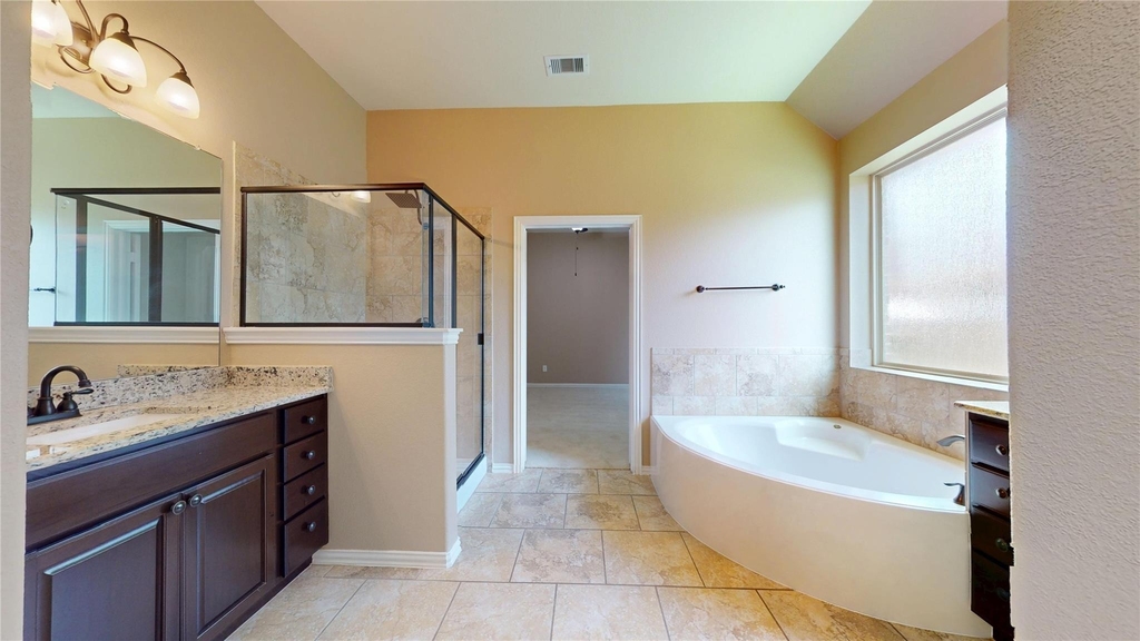 12314 Meadow Breeze Drive - Photo 23