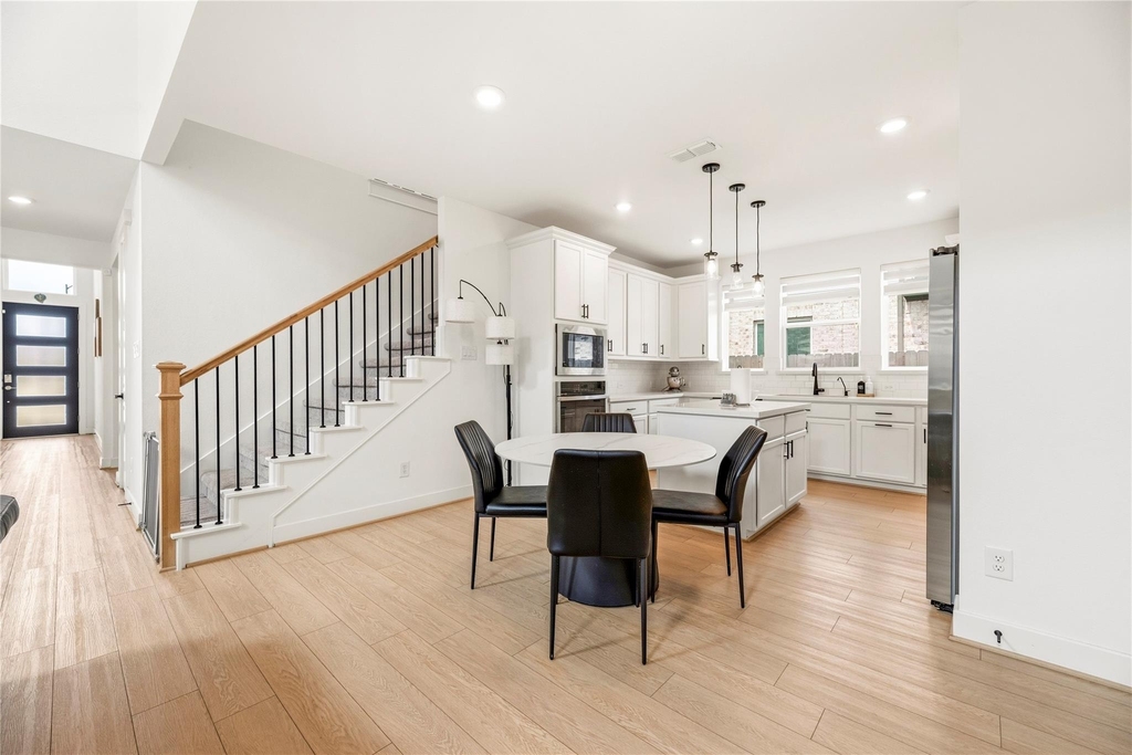 21646 Laggan Cliff Lane - Photo 9