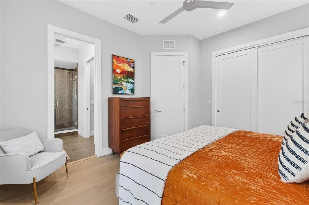 374 6th Street S - Photo 14