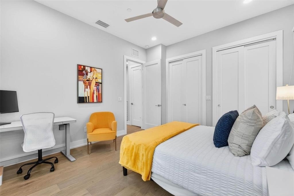 374 6th Street S - Photo 21