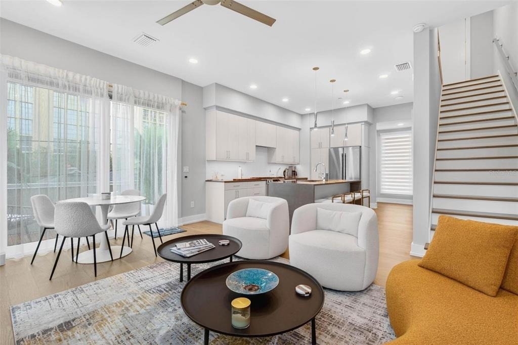 374 6th Street S - Photo 12