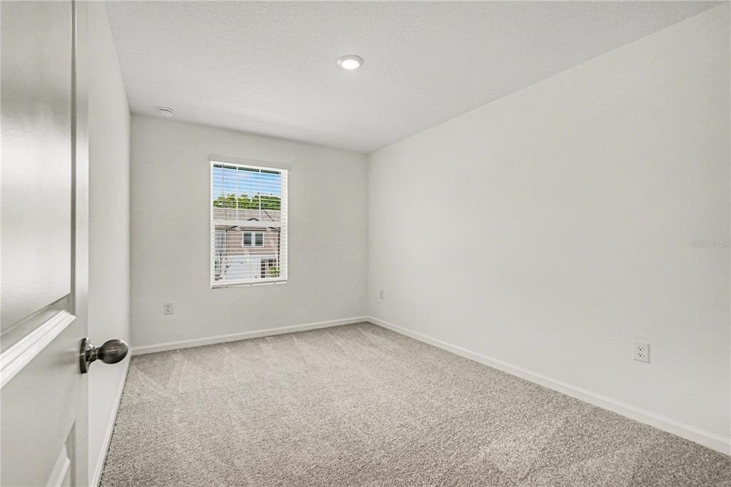 11898 Sylvia Street - Photo 17