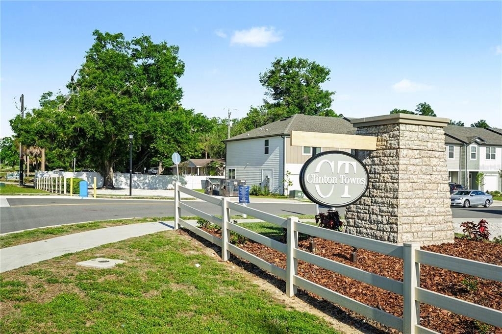 11898 Sylvia Street - Photo 26