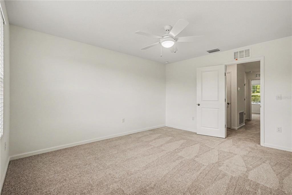 11898 Sylvia Street - Photo 14