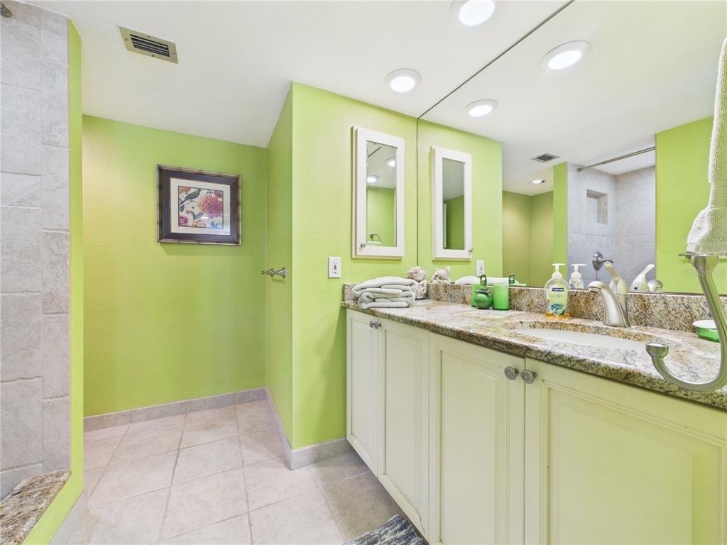 1400 Gulf Boulevard - Photo 17