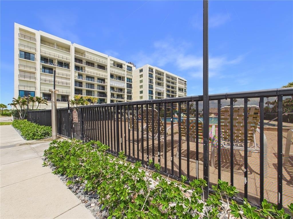 1400 Gulf Boulevard - Photo 39