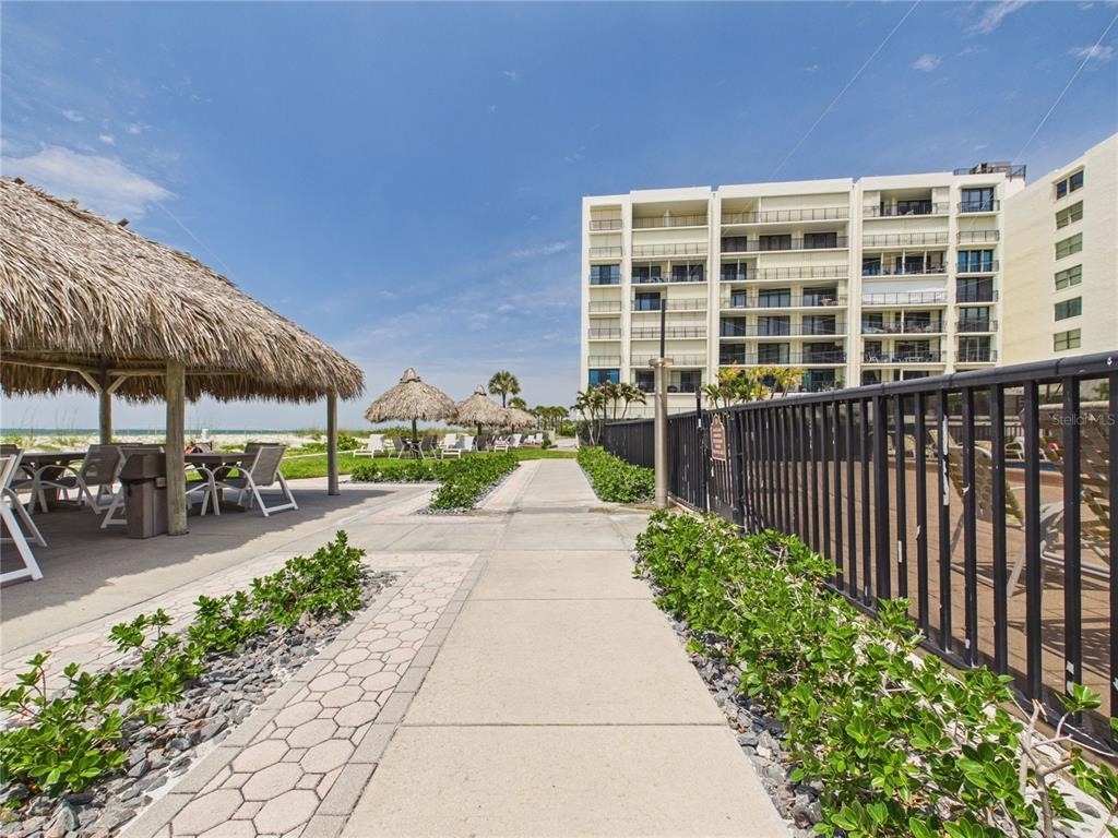 1400 Gulf Boulevard - Photo 40