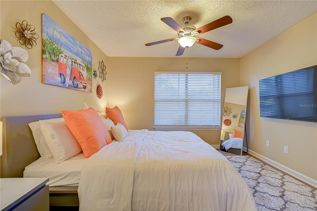 11901 4th Street N - Photo 16