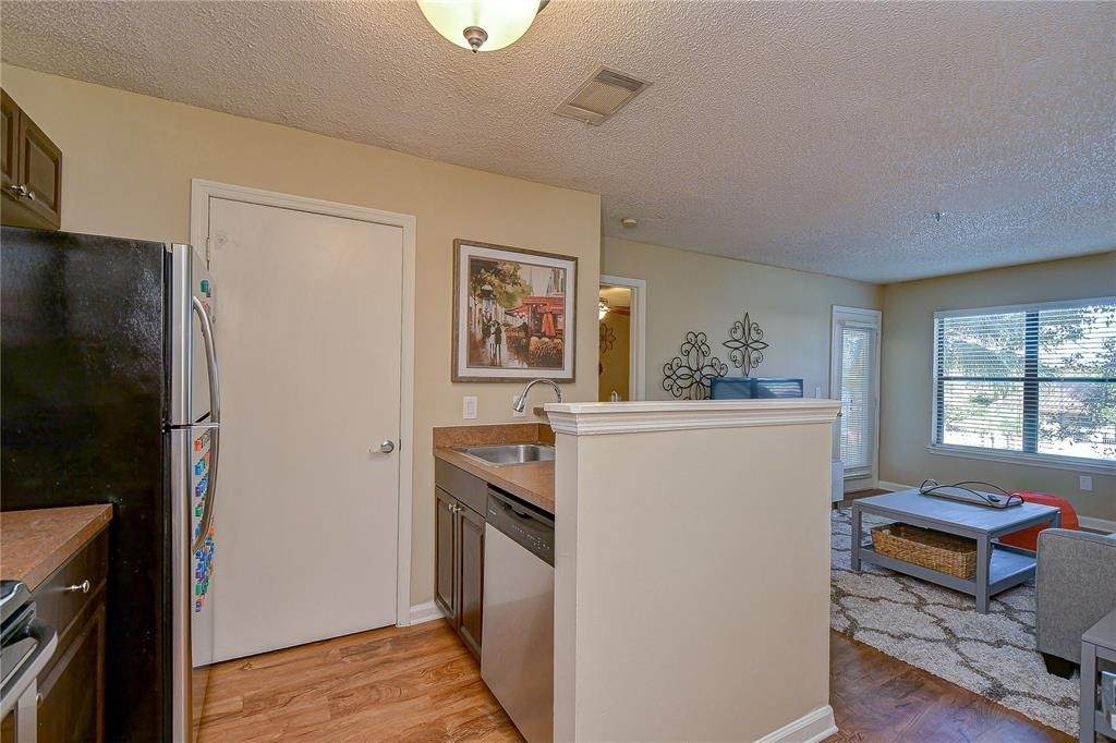 11901 4th Street N - Photo 7