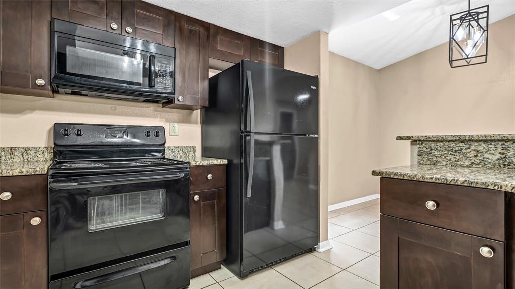 2610 E Lake Avenue - Photo 12