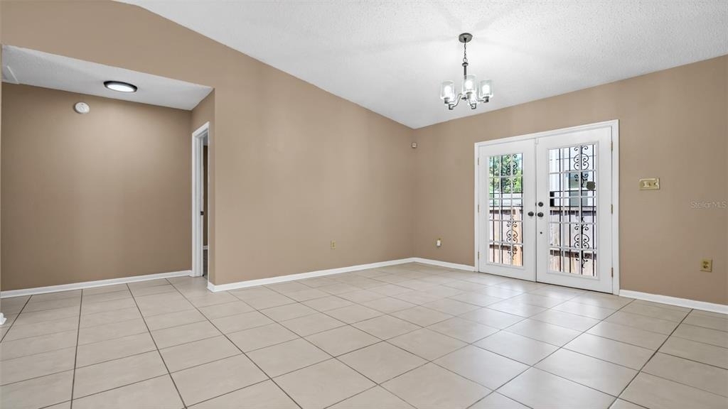 2610 E Lake Avenue - Photo 8