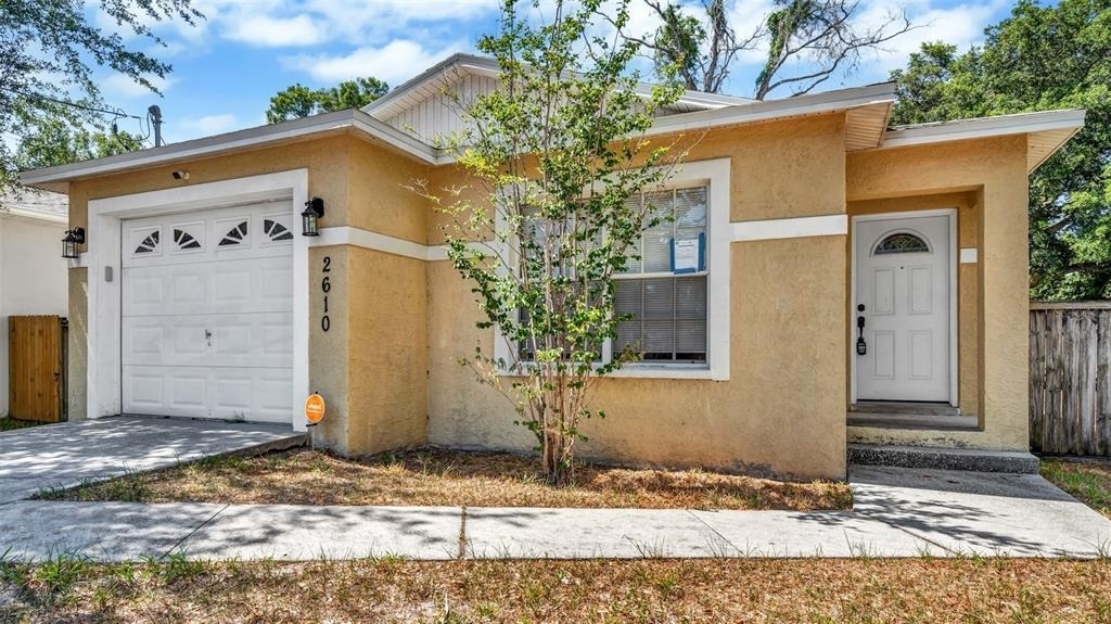 2610 E Lake Avenue - Photo 3