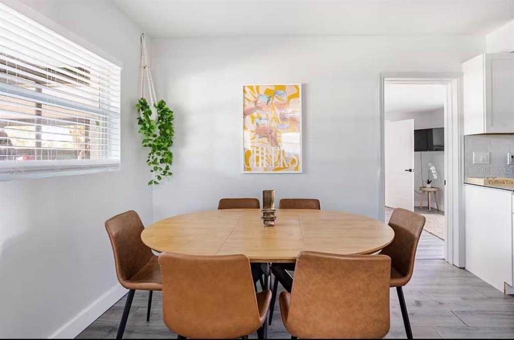 8911 Oren Avenue - Photo 4
