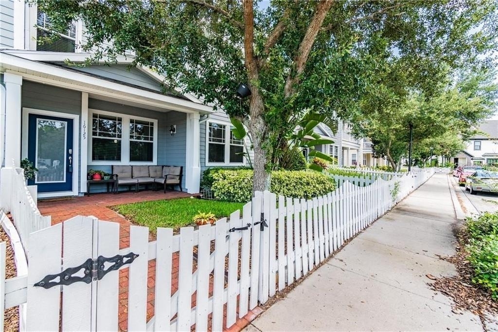 16125 Churchview Drive - Photo 1