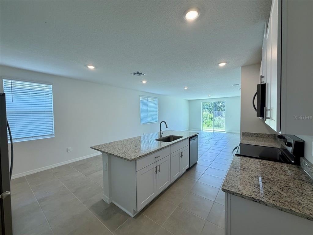 1483 Brekey Way - Photo 3