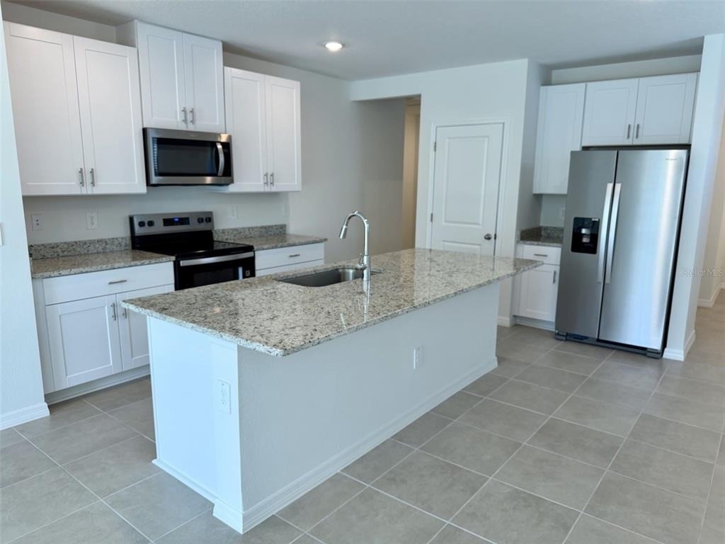 1483 Brekey Way - Photo 1