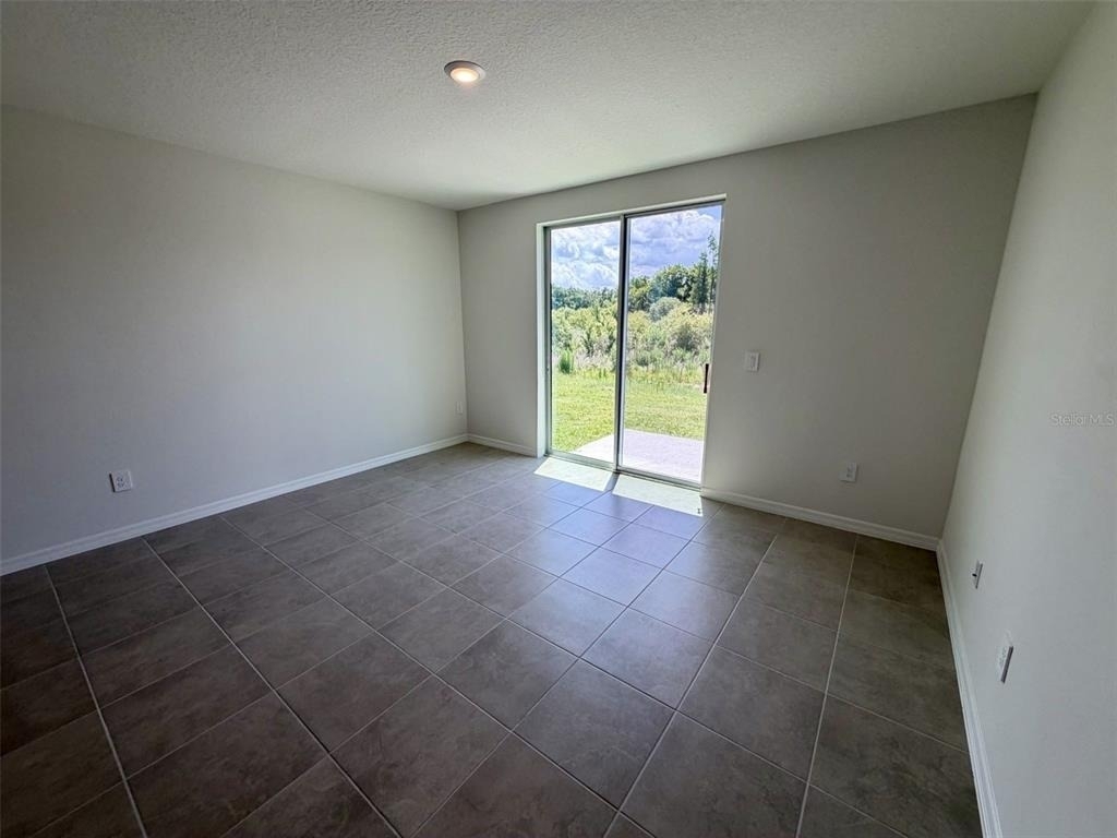 1483 Brekey Way - Photo 5