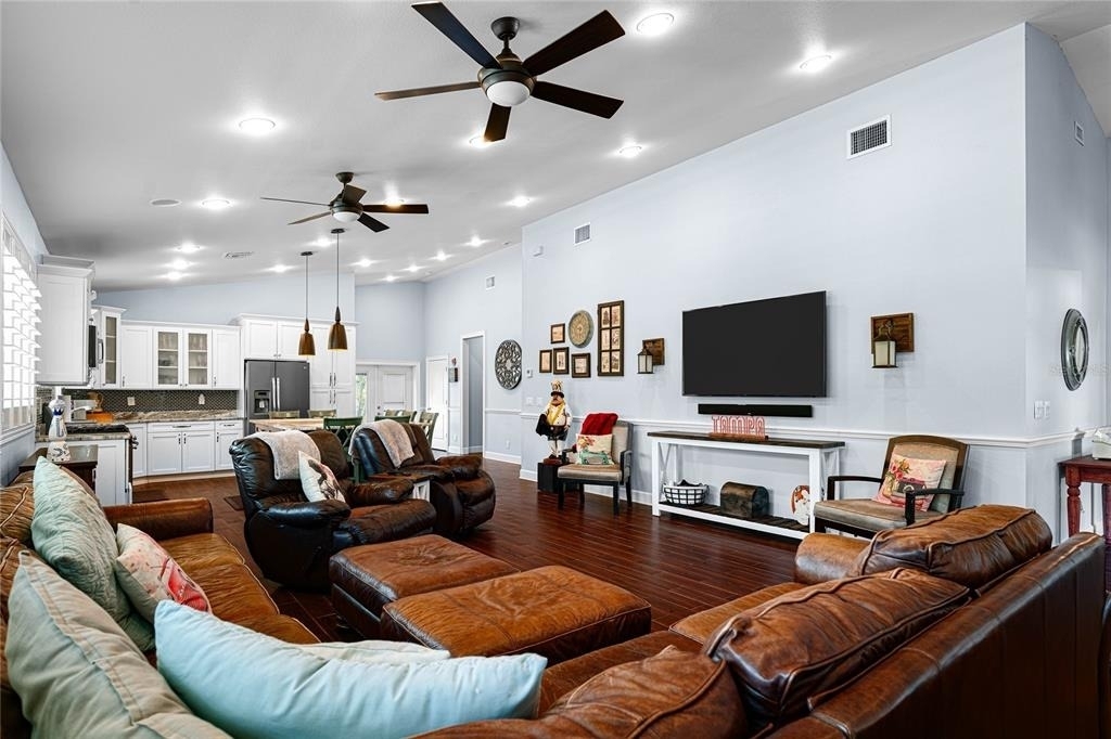 3628 S Renellie Drive - Photo 3