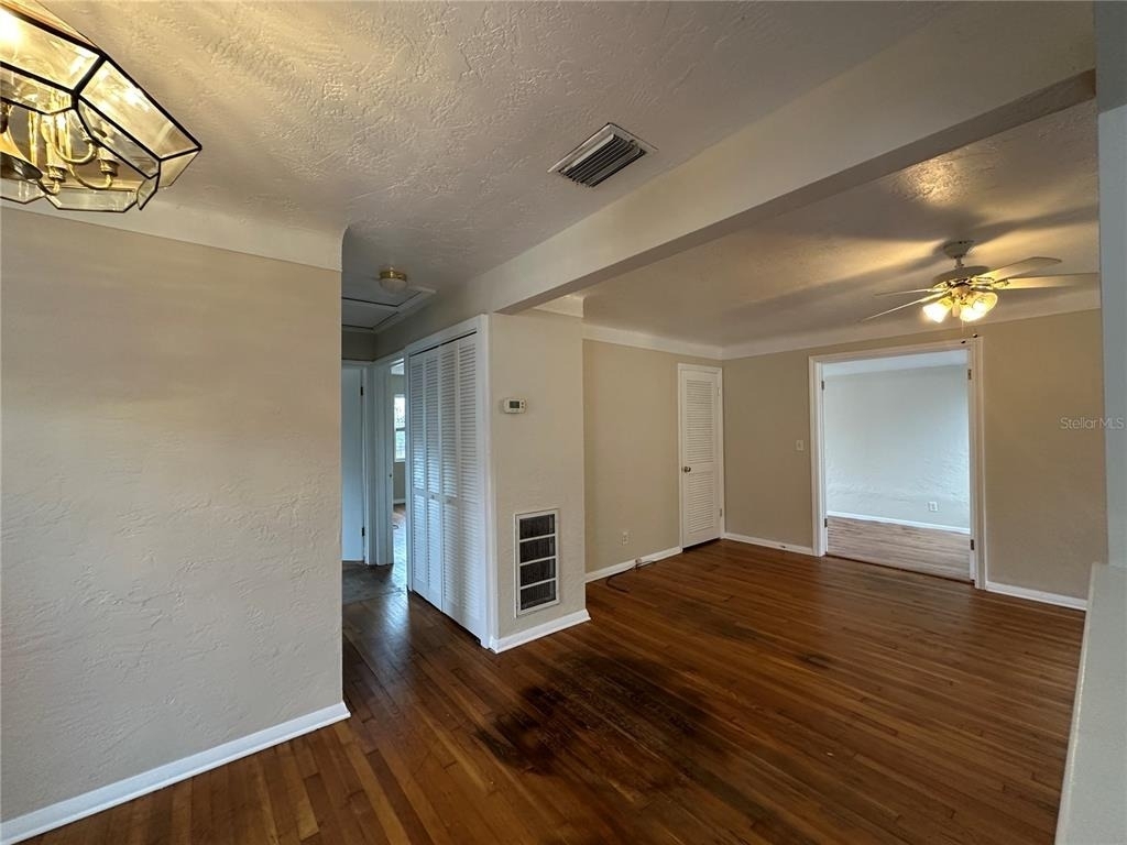 4526 6th Avenue N - Photo 2