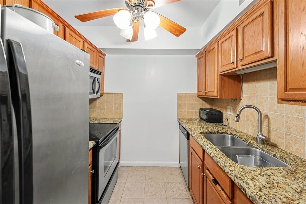 1235 S Highland Avenue - Photo 13