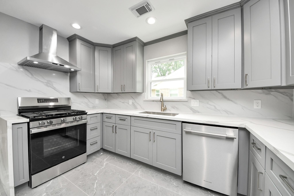 8007 Rowan Lane - Photo 29