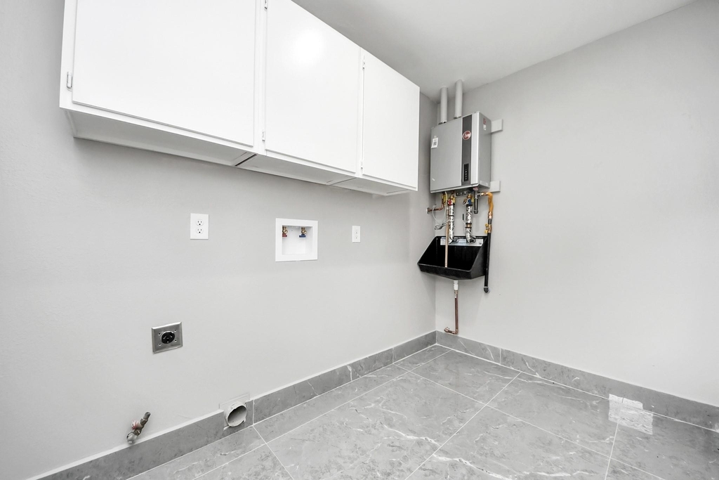 8007 Rowan Lane - Photo 21