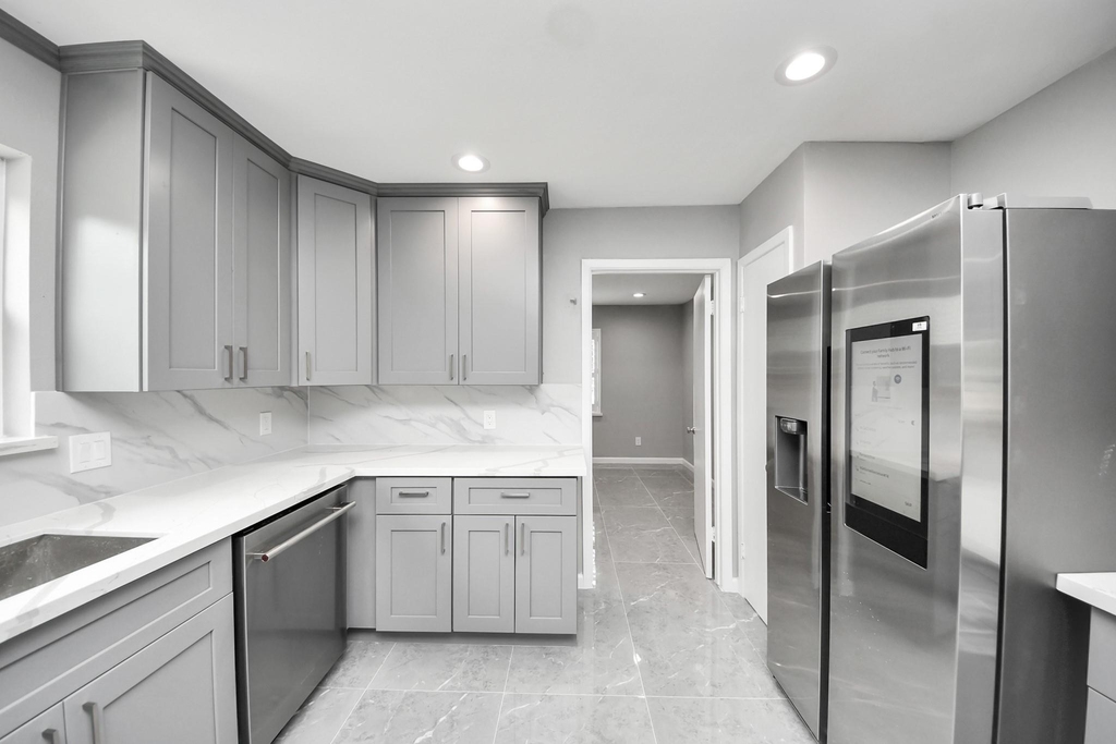8007 Rowan Lane - Photo 28