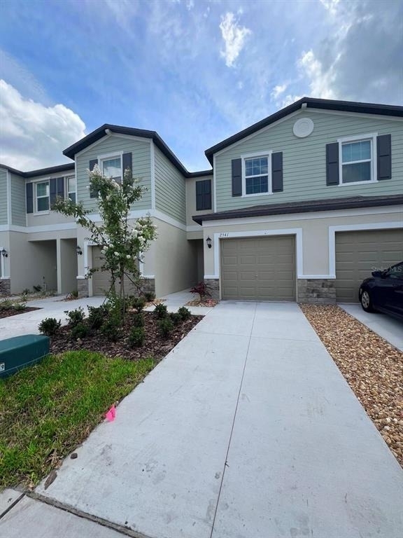 2541 Sunray Venus Way - Photo 0